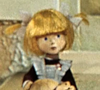 Чебурашка идёт в школу